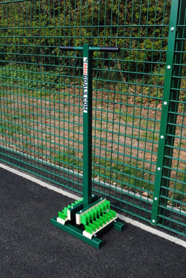 Two Station Boot Wiper