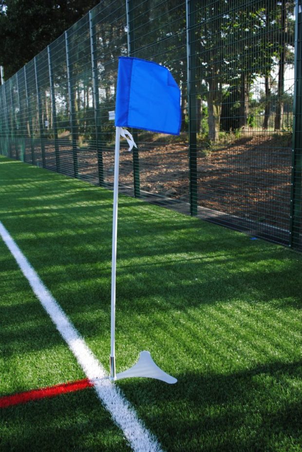 Metal Base Corner Pole Set